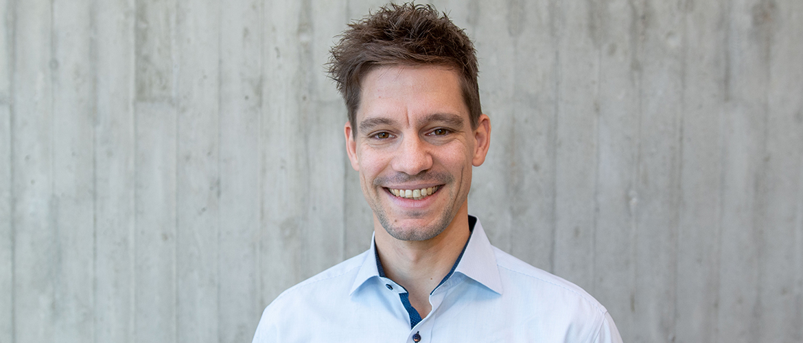 PortraitAufnahme von Alexander Zirl, Chief Unternehmertum (CEPO) der der D.Velop AG.