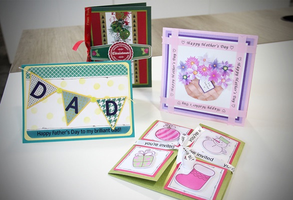 Verschiedene Karten mit dem Brother Full Color Label-Drucker- und P-Touch-Label- und Ribbon-Druckern erstellt